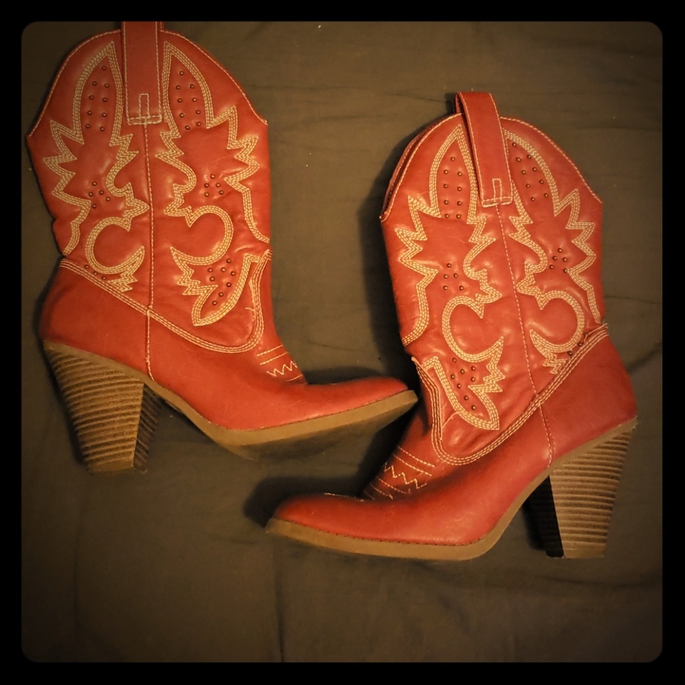 Red cowgirl boots